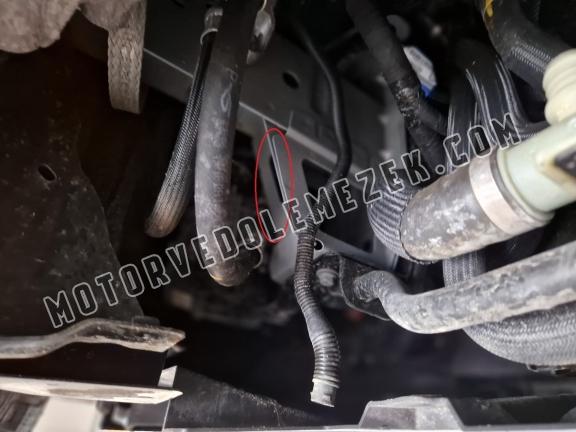 Acél motor, sebbeségváltó, hütő, első lökhárító védőlemez Renault Trafic