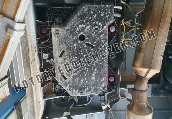 Steel AdBlu tank guard for  Renault Master 3 - Model 2