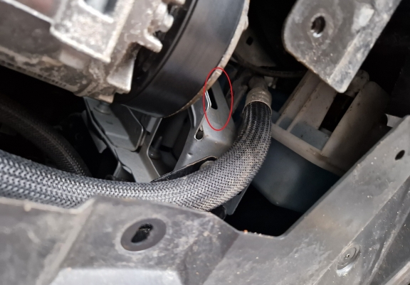 Aluminium motor, kapcsolószekrény védőlemez Renault Trafic