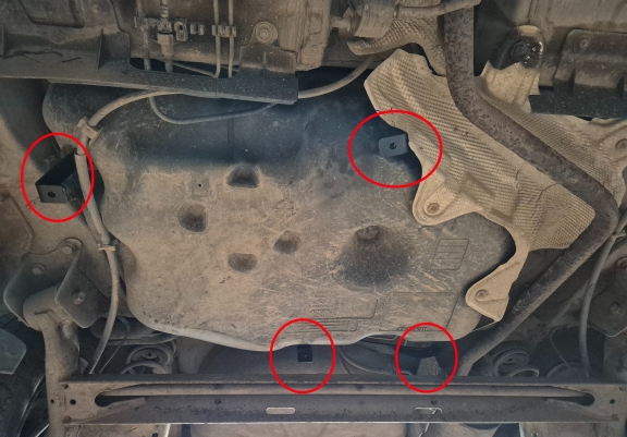 Acél üzemanyagtartály védőlemez Dacia Lodgy