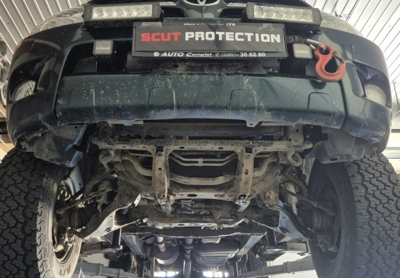 Acél motor, hűtő védőlemez Toyota Hilux