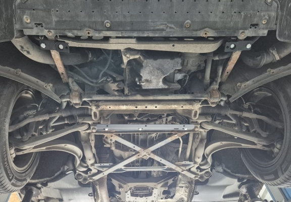 Acél motor, hűtő védőlemez Audi A4 B8