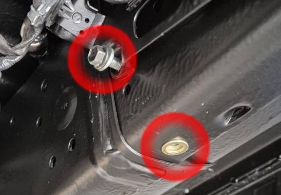 Acél differenciálmű, részecskeszűrő védőlemez Toyota Hilux