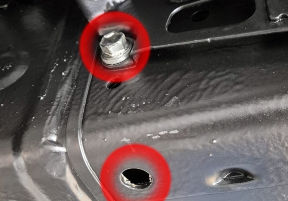 Alumínium differenciálmű, osztómű védőlemez Toyota Hilux