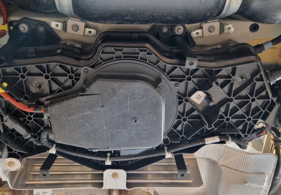 Acél AdBlue tartályvédő lemez Fiat Ducato