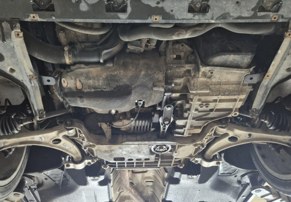 Acél motor, kapcsolószekrény, hűtő védőlemez Audi Q2